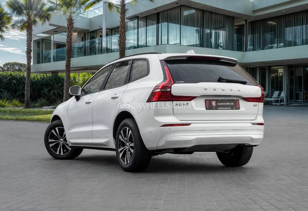 Volvo XC60 2022 for Sale in Dubai Image-18