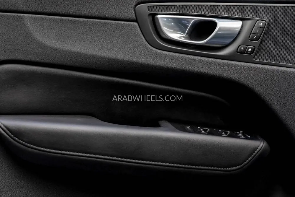 Volvo XC60 2024 for Sale in Dubai Image-15