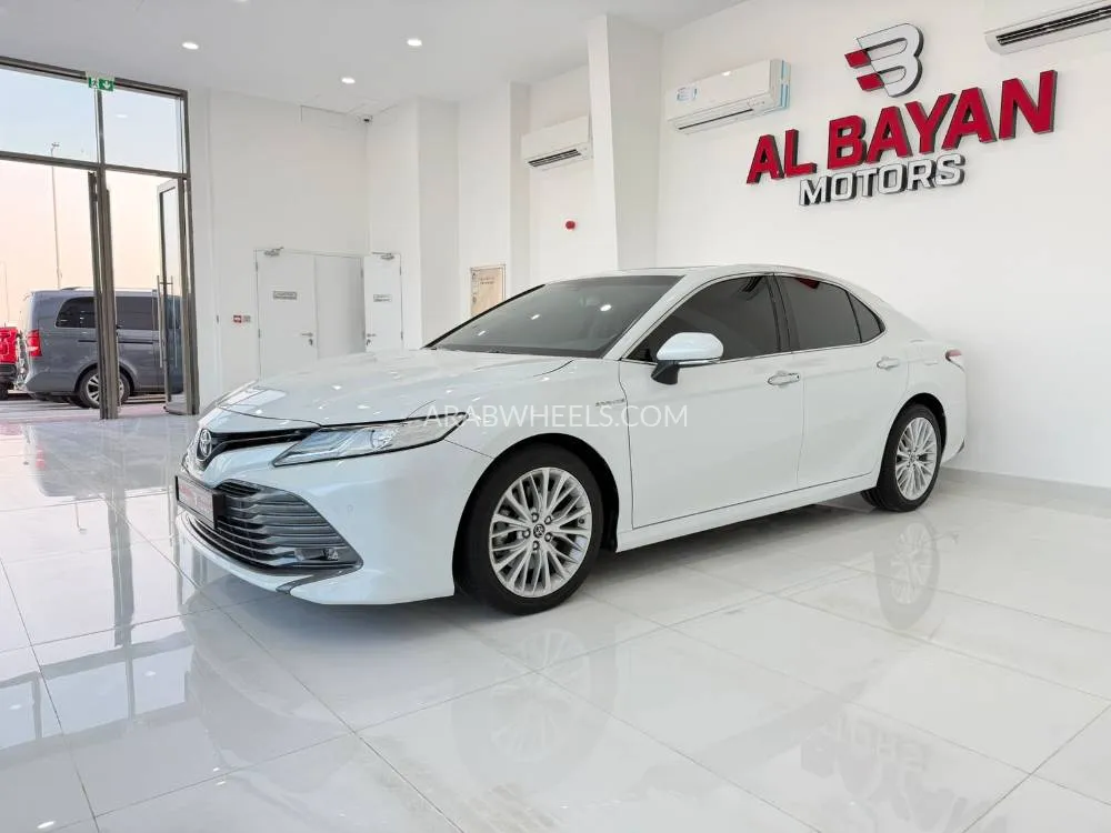 Toyota Camry 2019 for Sale in Abu Dhabi Image-3