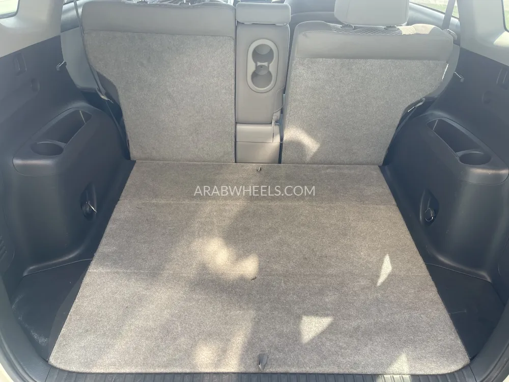 Toyota Rav4 2012 for Sale in Ras Al Khaimah Image-6