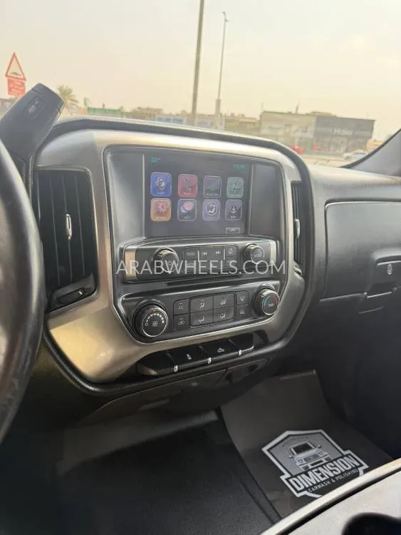 شيفروليه سيلفرادو 2018 for Sale in دبي Image-5