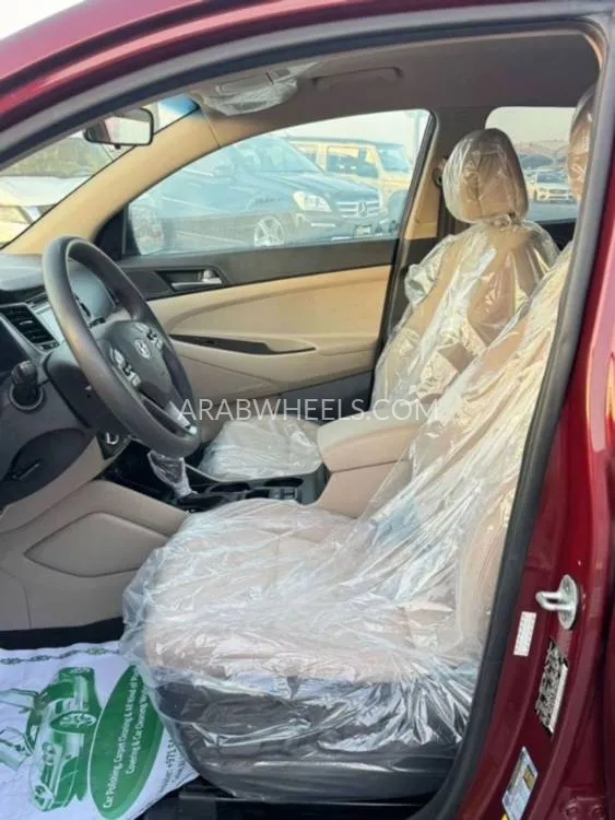 Hyundai Tucson 2016 for Sale in Sharjah Image-2