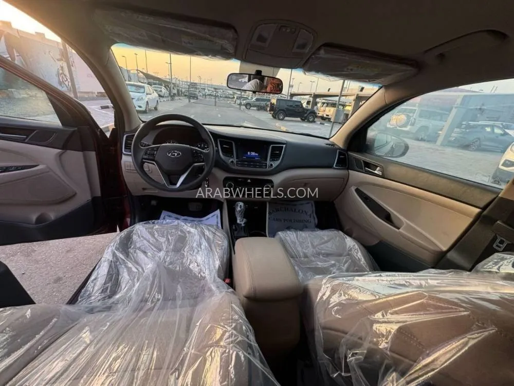 Hyundai Tucson 2016 for Sale in Sharjah Image-13