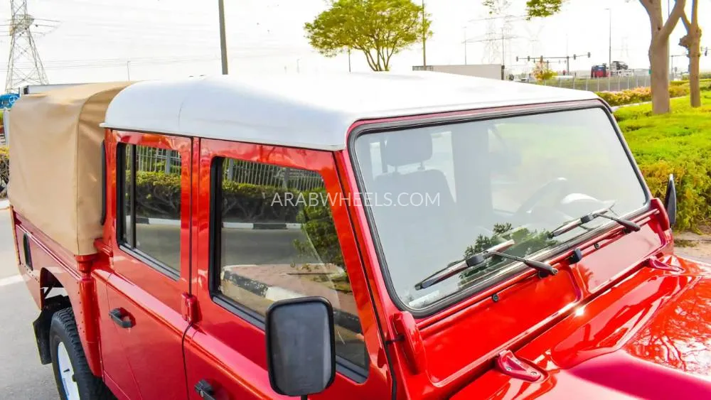 Land Rover Defender 2016 for Sale in Dubai Image-6