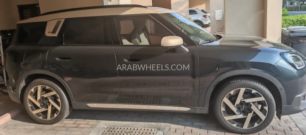 ميني كانتريمان 2025 for Sale in دبي Image-8