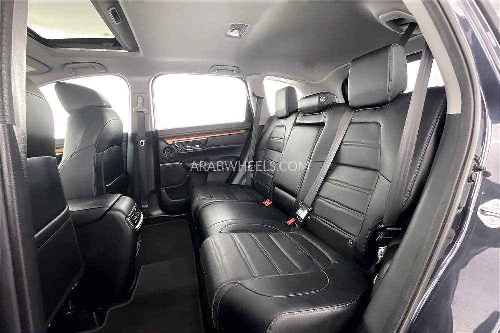 Honda CR-V 2022 for Sale in Sharjah Image-14