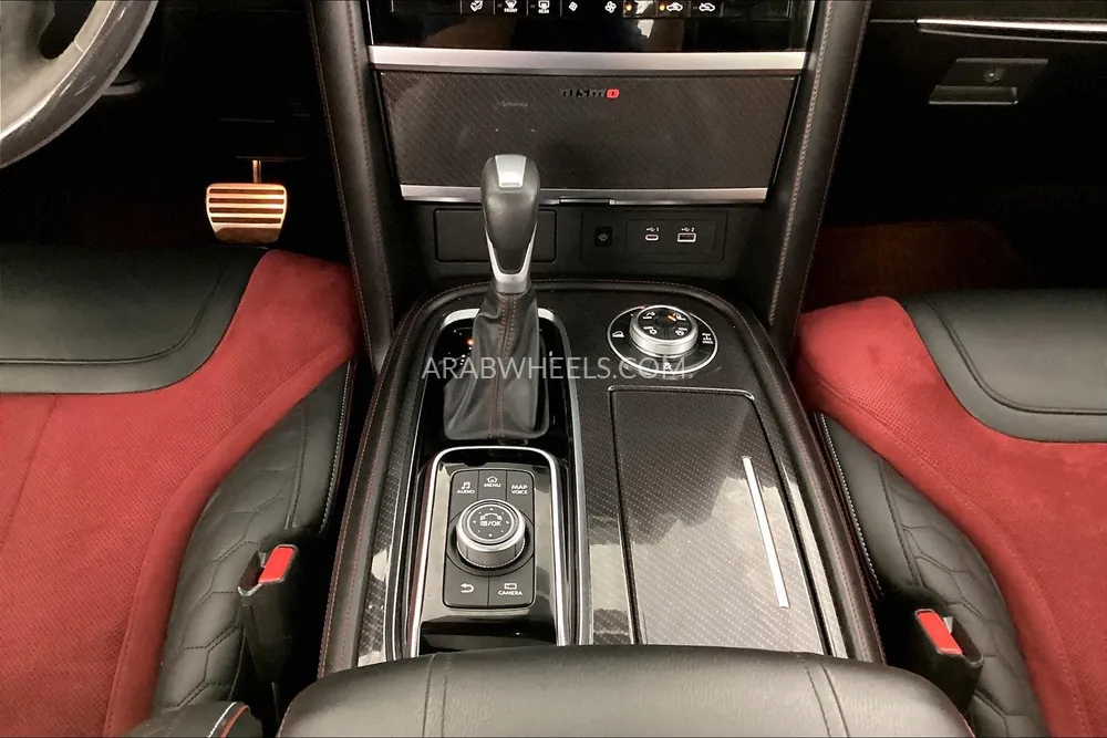 Nissan Patrol 2023 for Sale in Sharjah Image-16