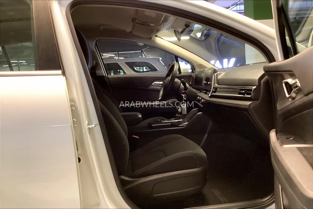 Kia Sportage 2024 for Sale in Dubai Image-13