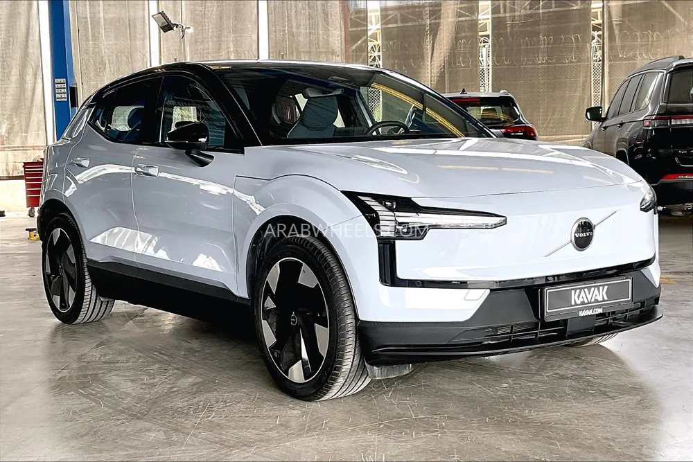 Volvo EX30 2024 for Sale in Sharjah Image-3