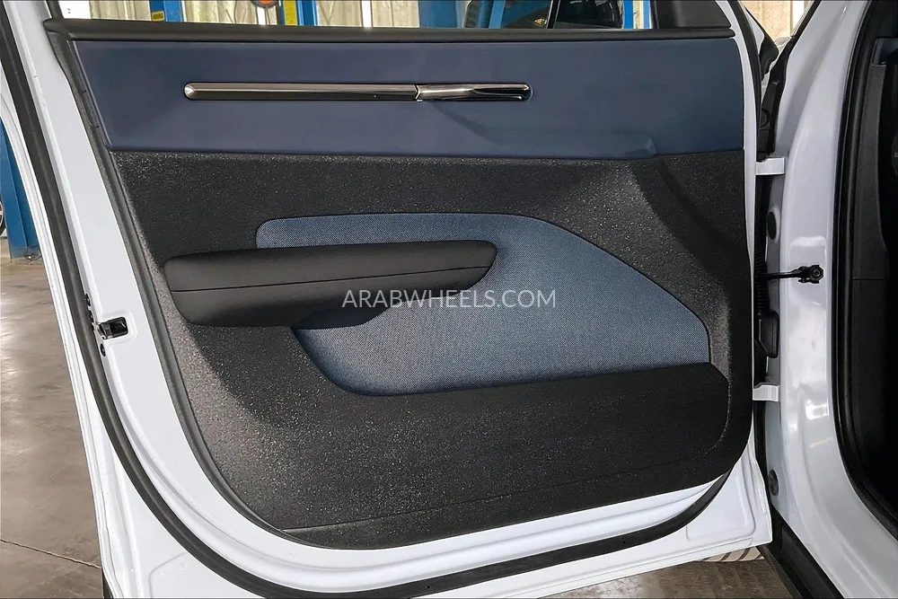 Volvo EX30 2024 for Sale in Sharjah Image-19
