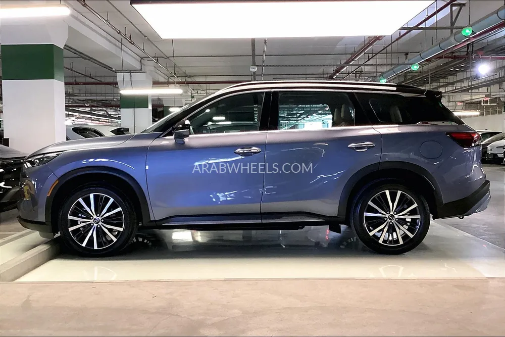 Infiniti QX60 2024 for Sale in Sharjah Image-7