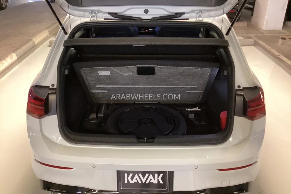  فولكس واجن جولف 2024 for Sale in الشارقة Image-14