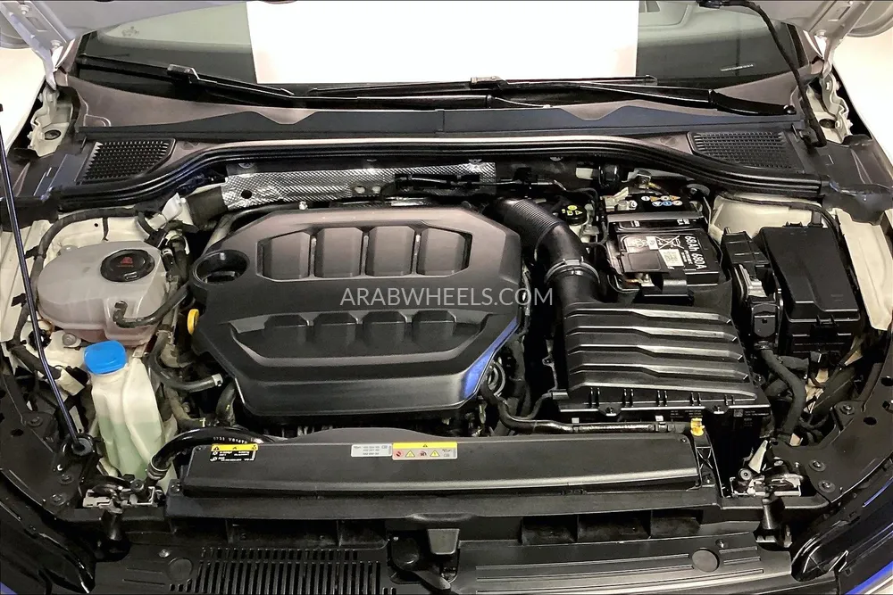  فولكس واجن جولف 2024 for Sale in الشارقة Image-20