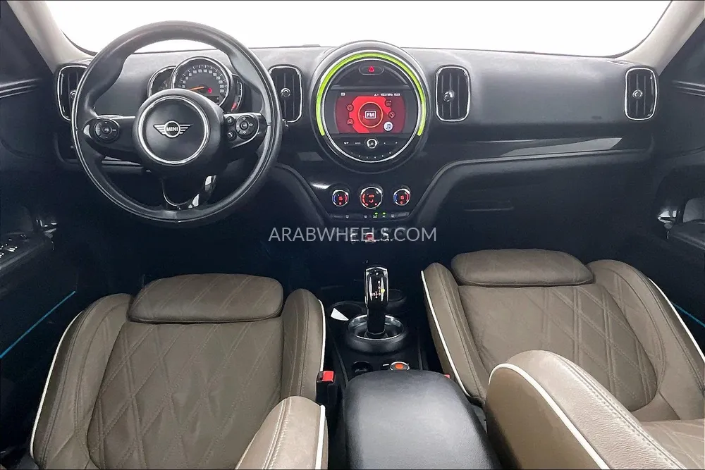 Mini Countryman 2020 for Sale in Sharjah Image-11