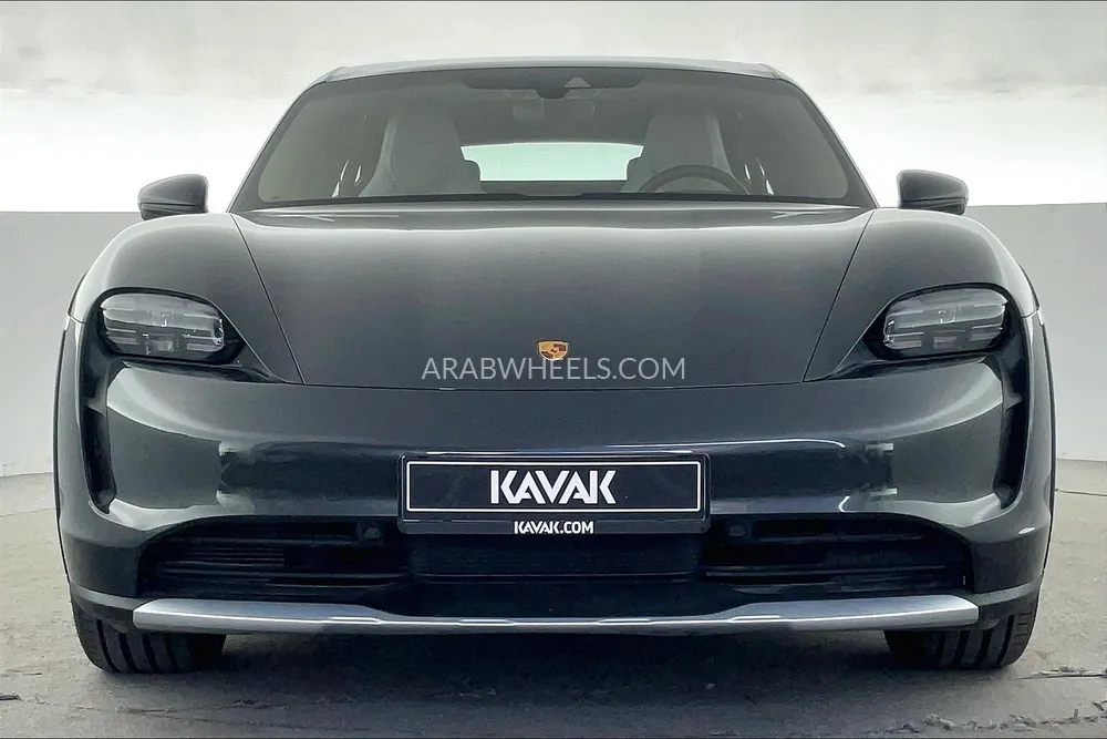 بورشه تايكان 2022 for Sale in الشارقة Image-2