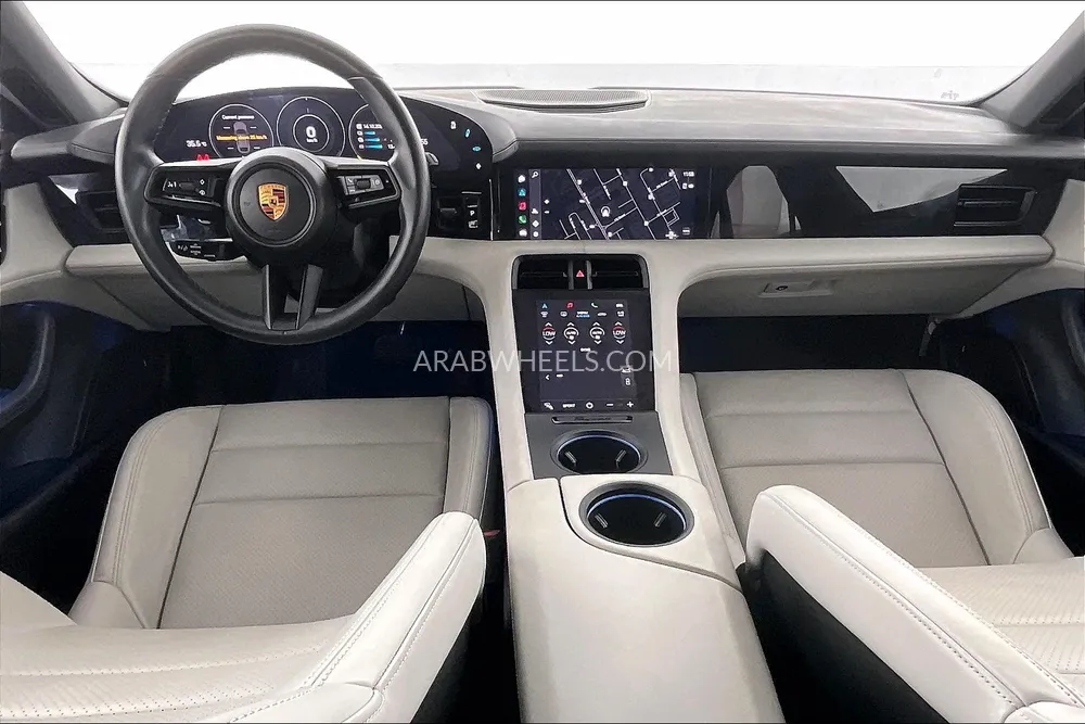 بورشه تايكان 2022 for Sale in الشارقة Image-11