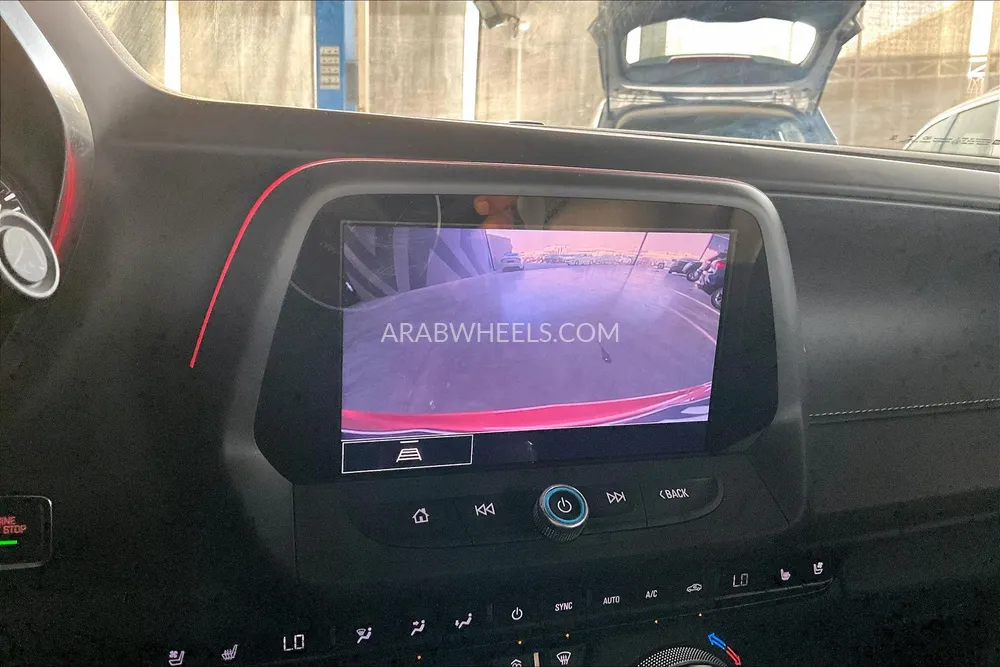 Chevrolet Camaro 2022 for Sale in Sharjah Image-17