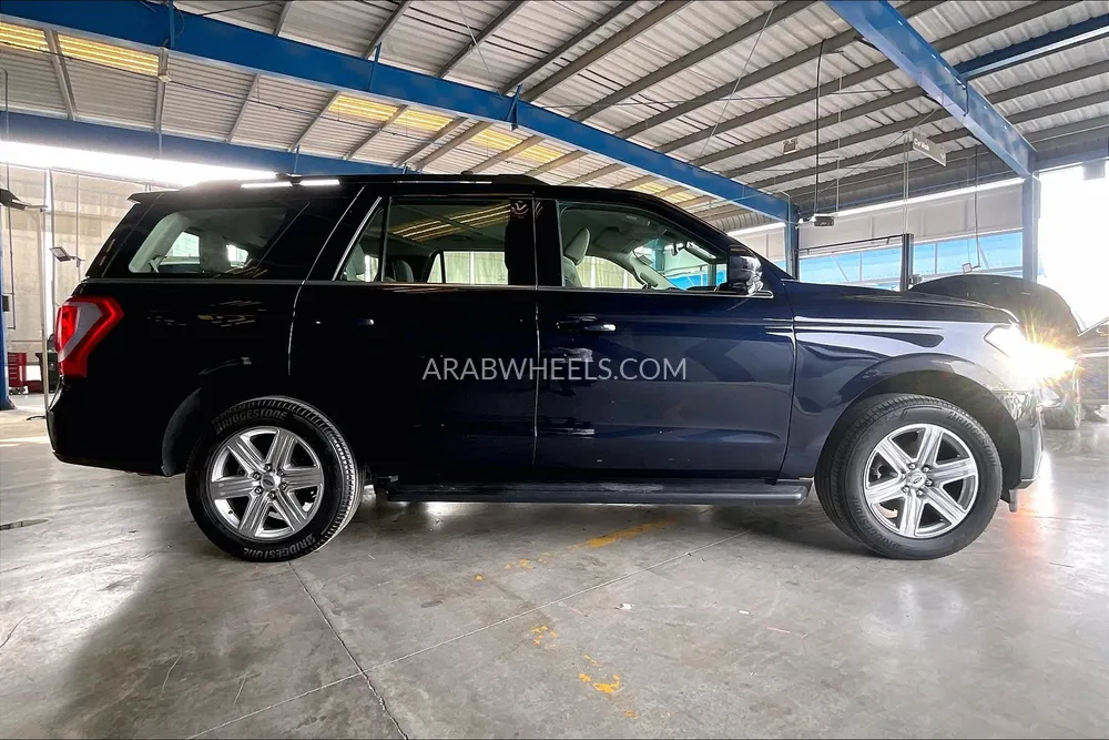 Ford Expedition 2021 for Sale in Sharjah Image-8