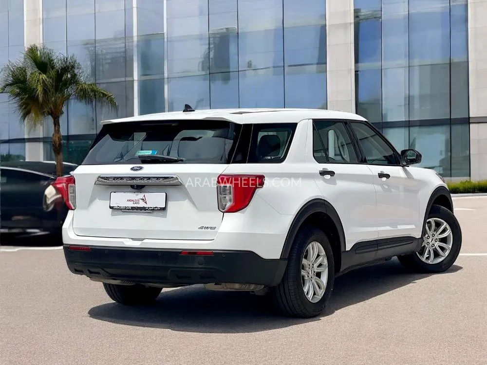 Ford Explorer 2021 for Sale in Dubai Image-6