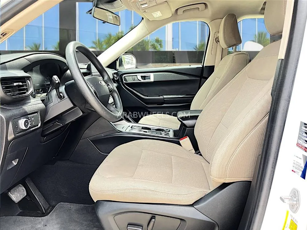 Ford Explorer 2021 for Sale in Dubai Image-17