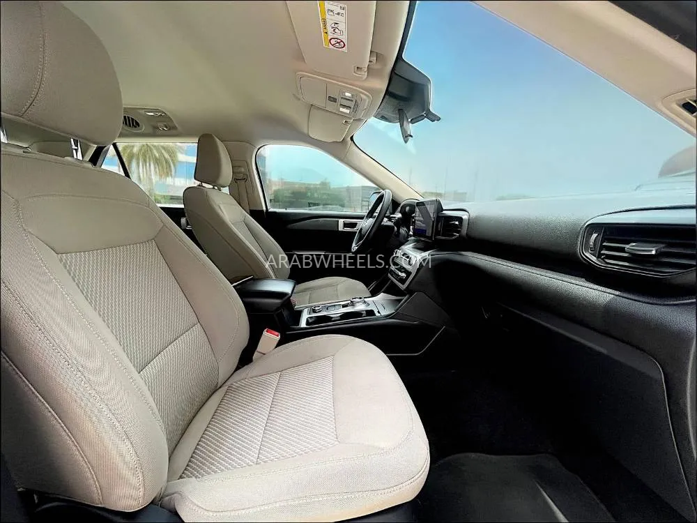 Ford Explorer 2021 for Sale in Dubai Image-18
