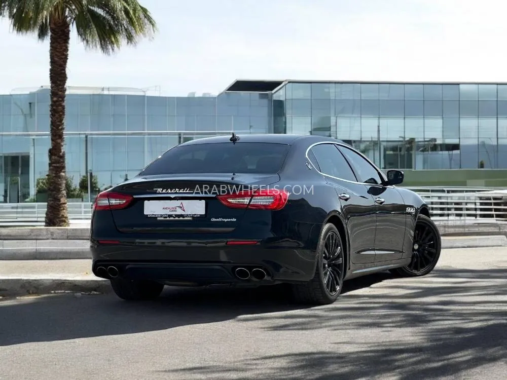 Maserati Quattroporte 2017 for Sale in Dubai Image-6