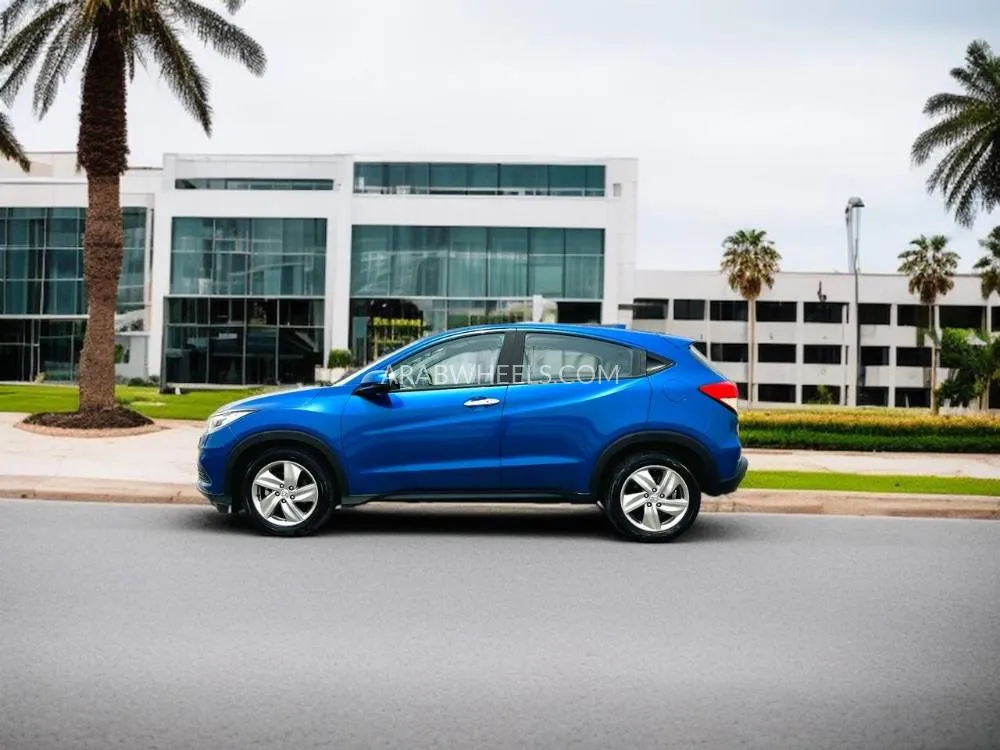 Honda HR-V 2020 for Sale in Dubai Image-9