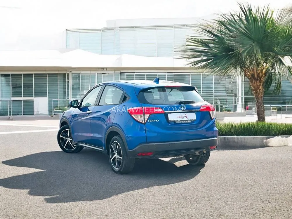 Honda HR-V 2021 for Sale in Dubai Image-8