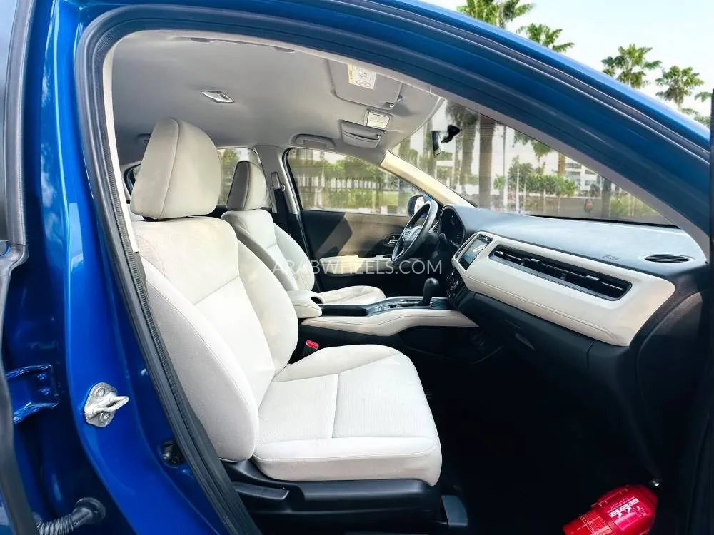 Honda HR-V 2021 for Sale in Dubai Image-19
