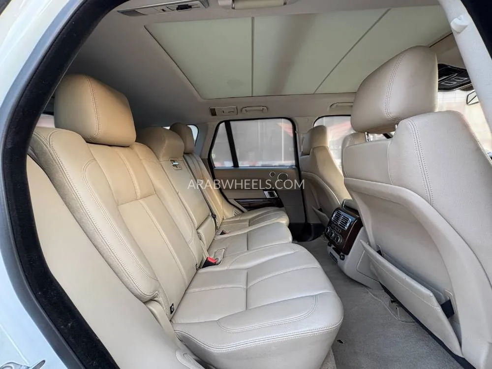 Land Rover Range Rover 2016 for Sale in Dubai Image-19