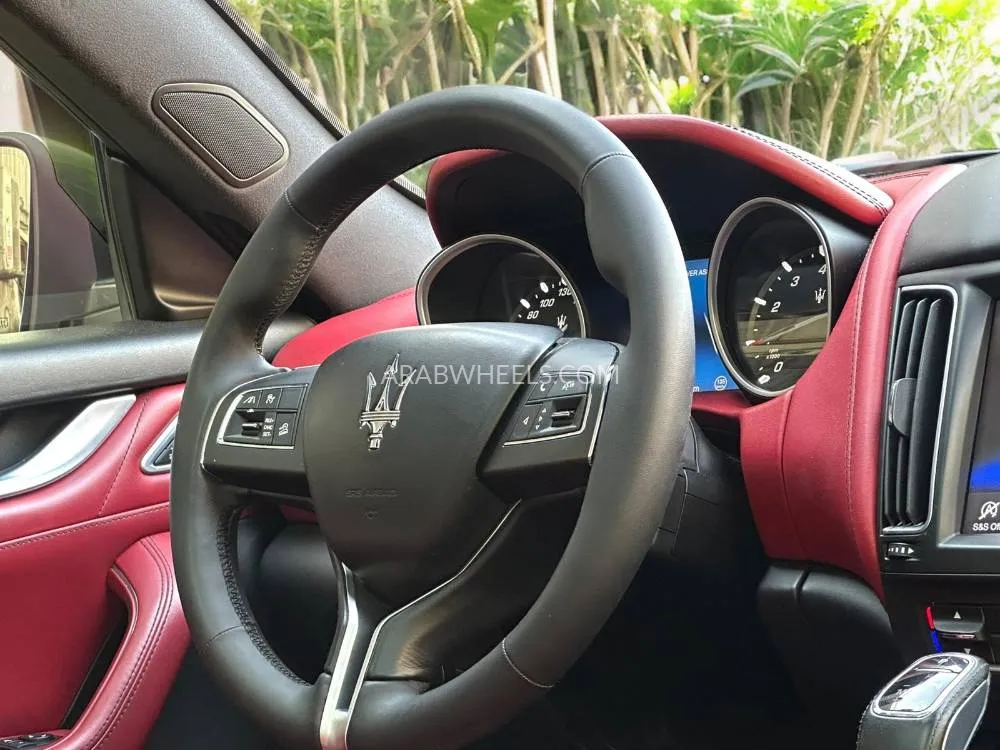 Maserati Levante 2020 for Sale in Dubai Image-12