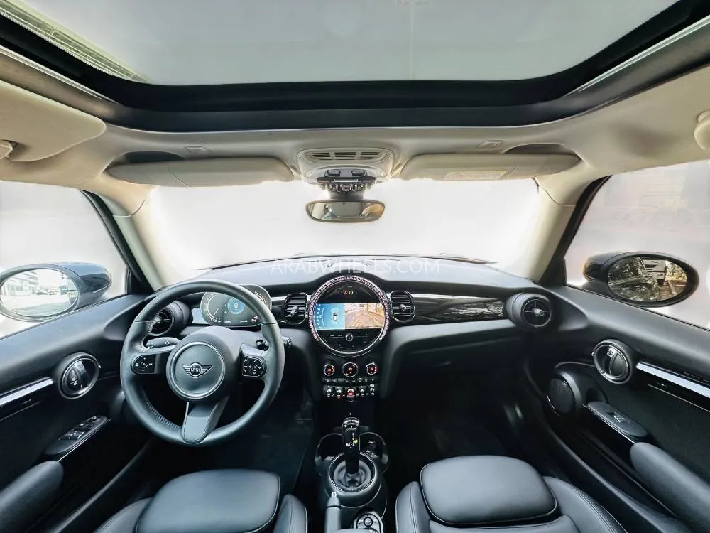 Mini Cooper 2023 for Sale in Dubai Image-13