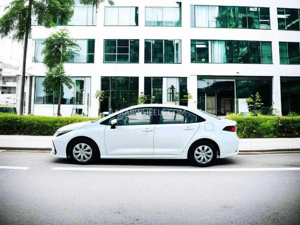 Toyota Corolla 2023 for Sale in Dubai Image-7