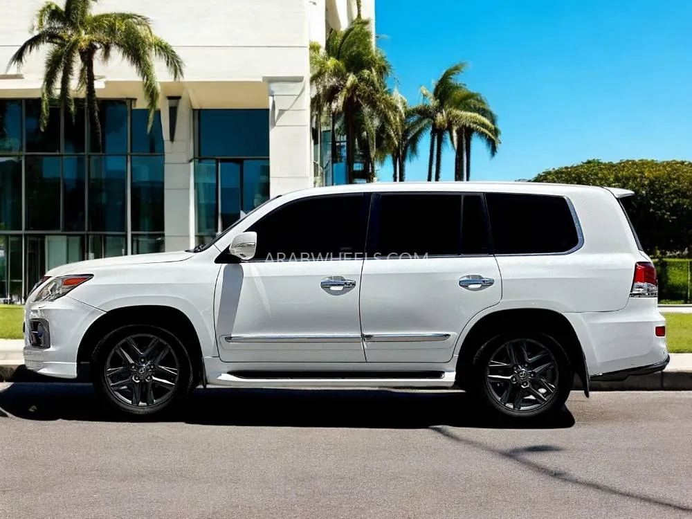 Lexus LX 2011 for Sale in Dubai Image-9