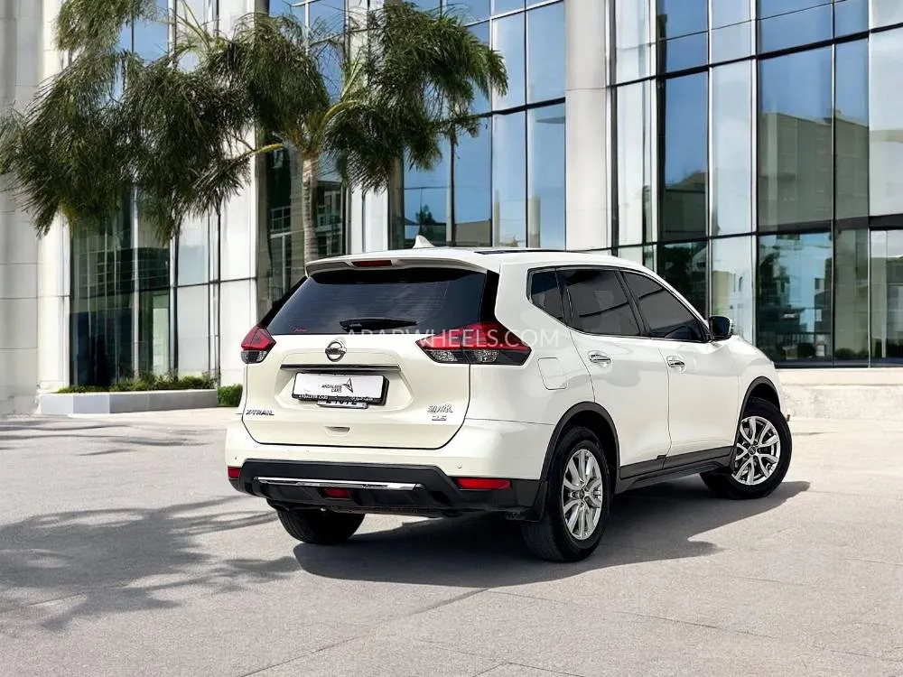 Nissan X-Trail 2018 for Sale in Dubai Image-6