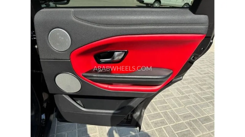 Land Rover Range Rover Evoque 2018 for Sale in Sharjah Image-26