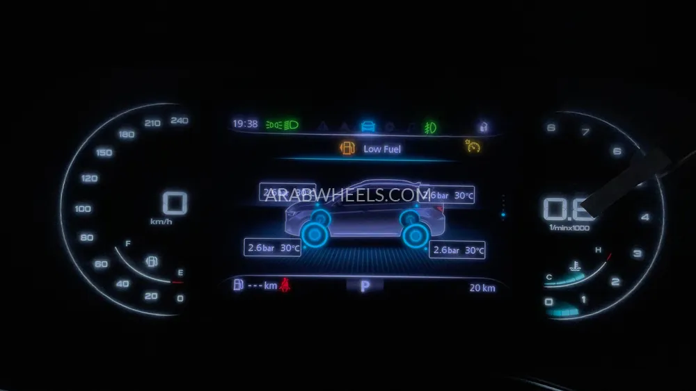 إم جي RX5 2025 for Sale in دبي Image-13