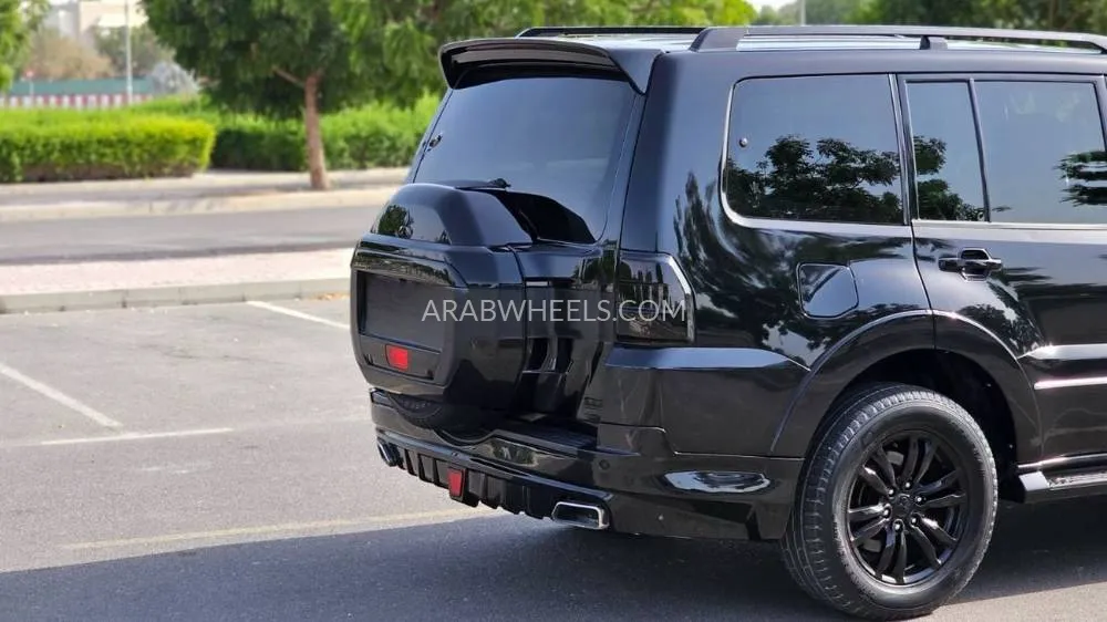 ميتسوبيشي باجيرو 2020 for Sale in عجمان Image-11