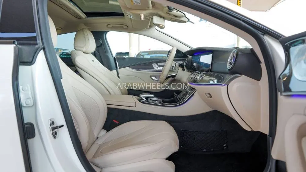 Mercedes Benz CLS Class 2019 for Sale in Dubai Image-11