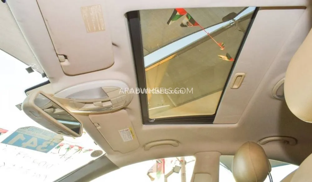 Mercedes Benz CLS Class 2007 for Sale in Dubai Image-11