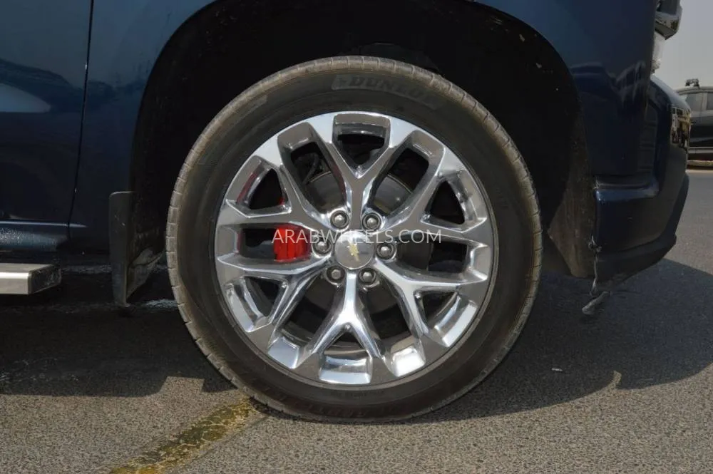 Chevrolet Silverado 2020 for Sale in Dubai Image-26