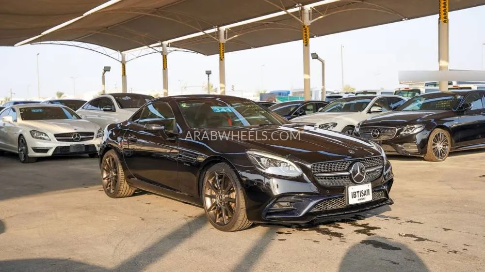 مرسيدس بنز SLC Class 2018 for Sale in دبي Image-4