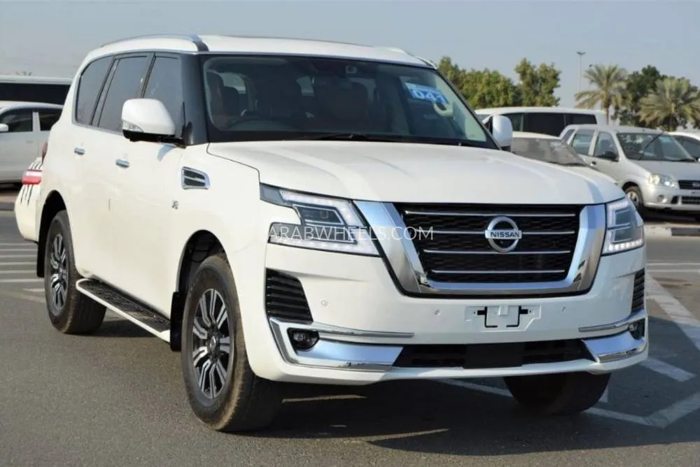 Nissan Patrol 2020 for Sale in Dubai Image-2