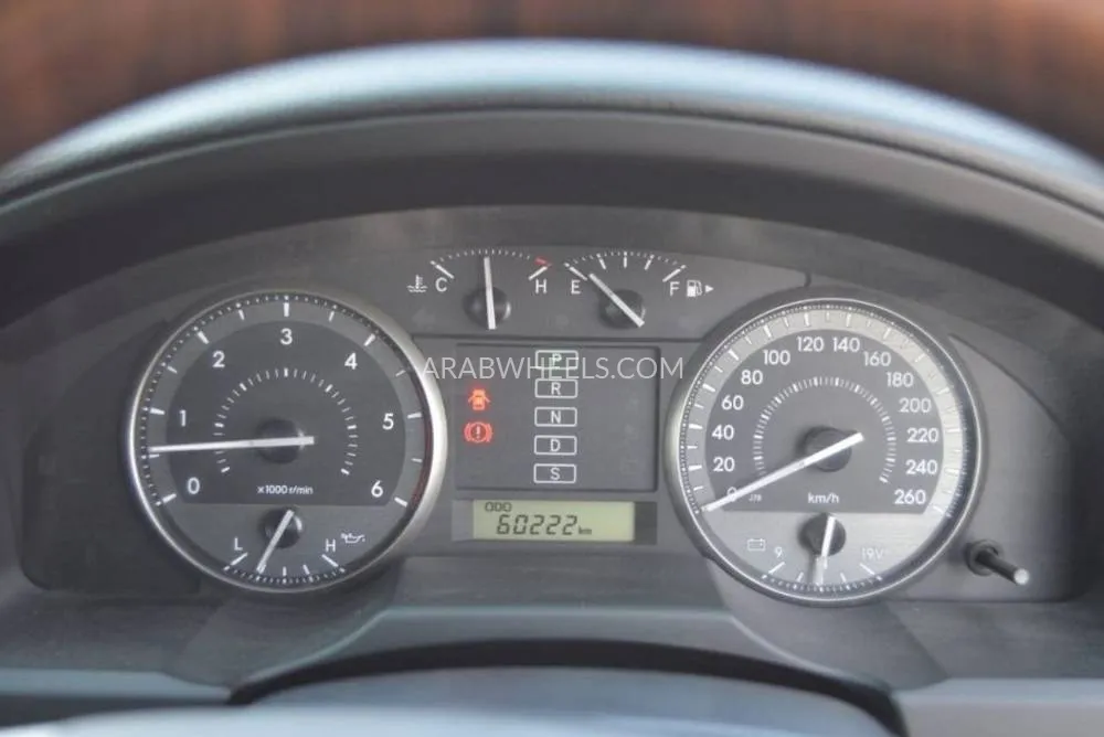 Toyota Land Cruiser 2013 for Sale in Dubai Image-16