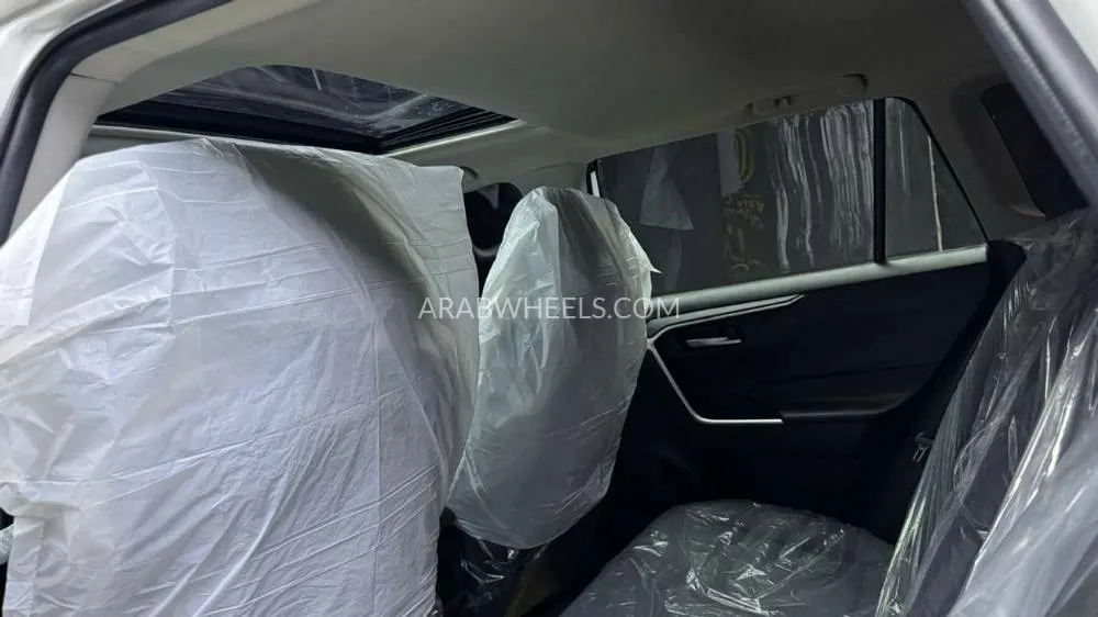 Toyota Rav4 2020 for Sale in Dubai Image-15