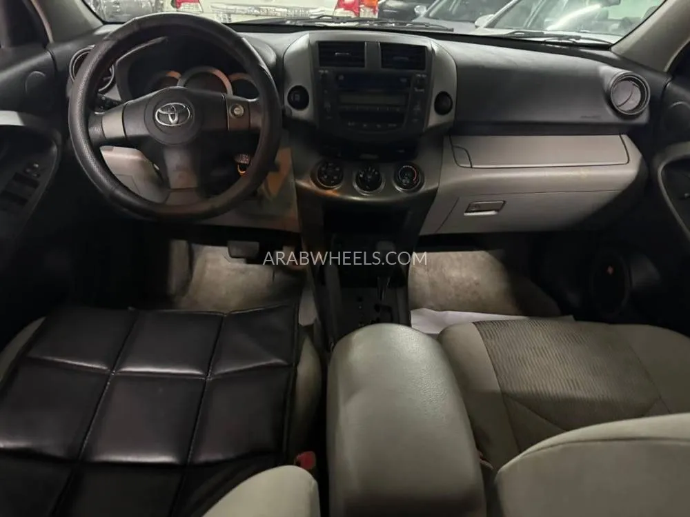 Toyota Rav4 2011 for Sale in Dubai Image-9