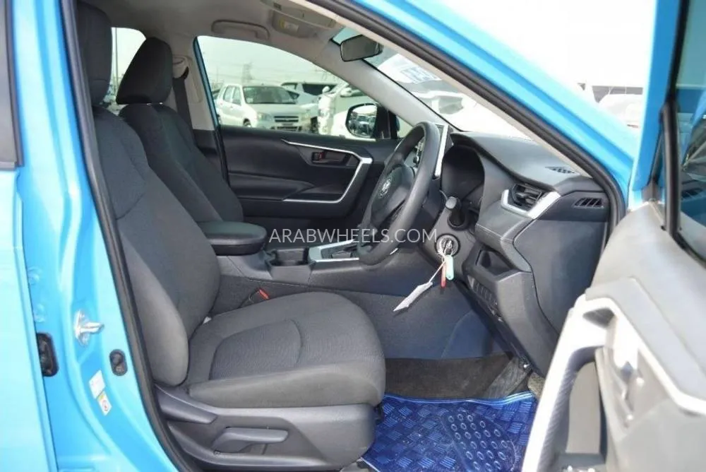 Toyota Rav4 2019 for Sale in Dubai Image-17