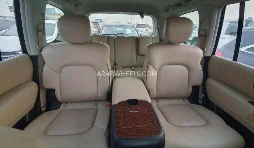 Nissan Armada 2017 for Sale in Dubai Image-15