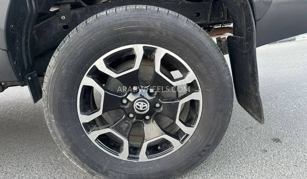 Toyota Hilux 2022 for Sale in Dubai Image-20