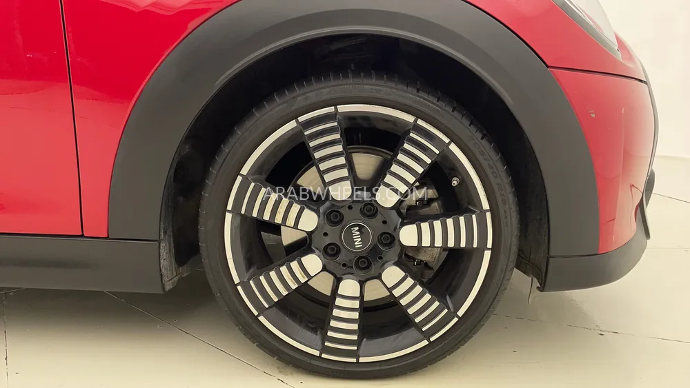 Mini Cooper 2024 for Sale in Dubai Image-10
